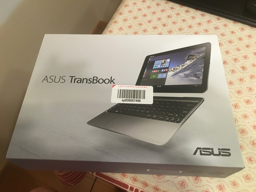 ASUS TransBook T100HA　レビュー（開封の儀）