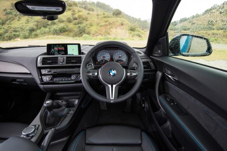 BMW M2　インテリア