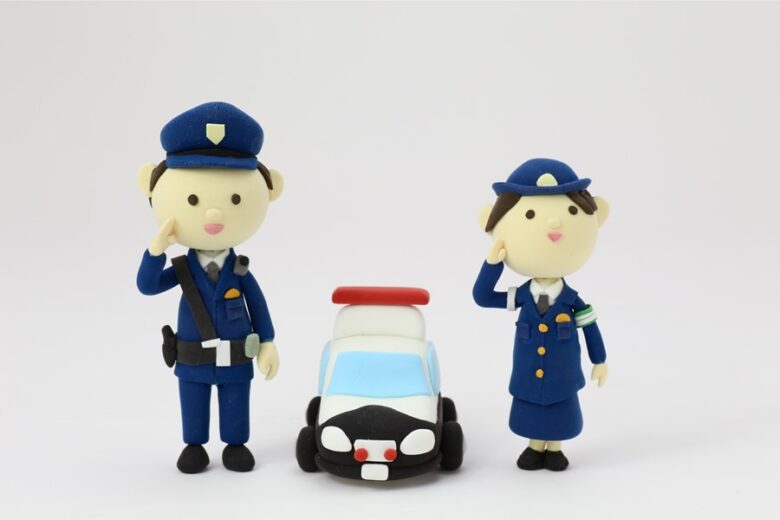 スピード違反　青切符　覆面パトカー　阪神高速