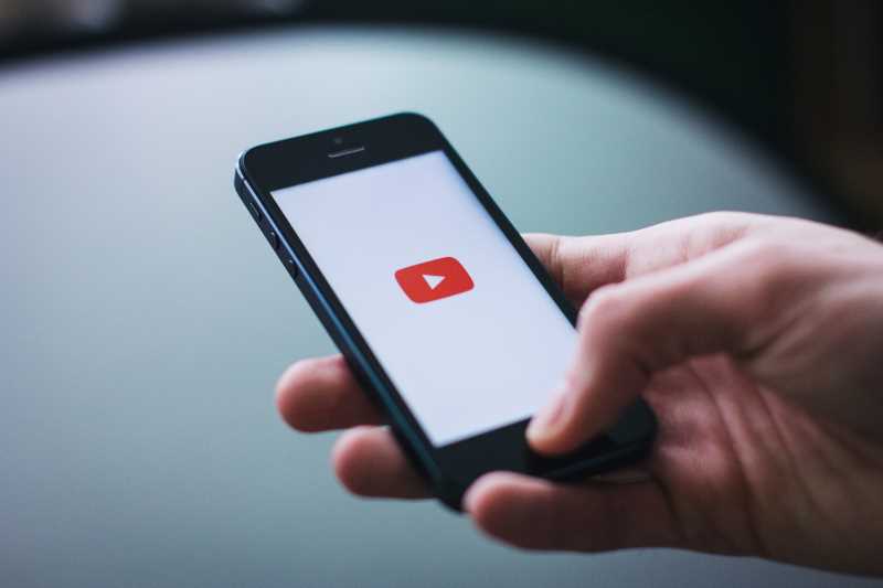 Youtubeで広告収入を得る基準 チャンネル登録1,000名、総視聴時間4,000時間/月を達成する方法