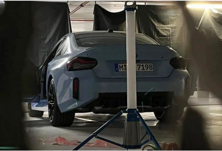 【初公開】BMW M2 G87のテール部分が初めて公開（スクープ）される