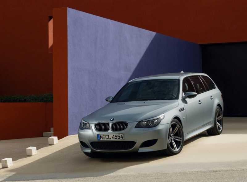 BMWは3代目のM5ツーリング G99を発売する可能性が高いらしい