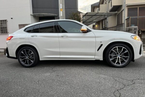 BMW X4 xDrive20d LCI G02　ディーゼルエンジン　燃費