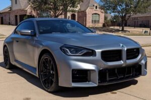 BMW M2 G87 年次改良で新色のボディカラーと内装色が追加される