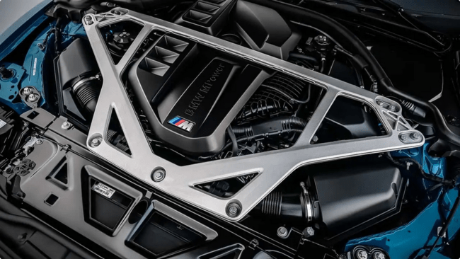 BMWの直列6気筒エンジンであるS58エンジン。