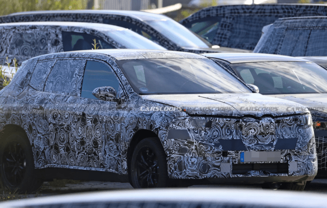 BMW X1/iX1 U11 LCIモデルか？ノイエクラッセ風デザインへマイナーチェンジ