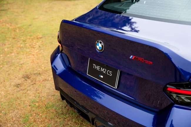 2026年BMW M2 CS完全解説｜523馬力の新型スポーツカーの価格・性能・発売日まとめ