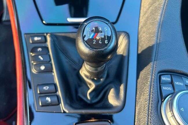 なぜ北米にのみBMW M6グランクーペ F06の6速マニュアル仕様が販売されたのか?