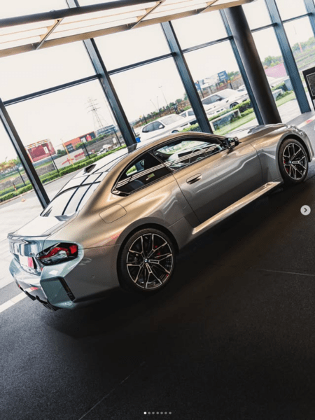 スカイスクレイパーグレーの設定があるBMWを調べる-M2 G87