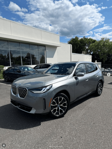 スカイスクレイパーグレーの設定があるBMWを調べる-X3 G45