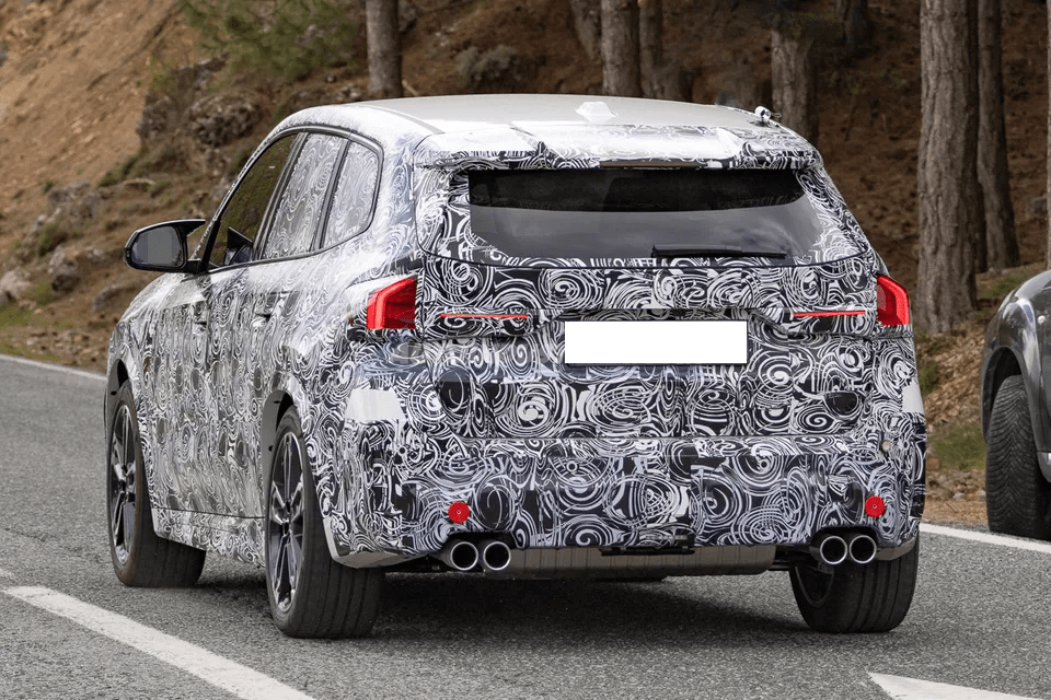 BMW X1 U11 LCIではMパフォーマンスモデルがM40にパワーアップ