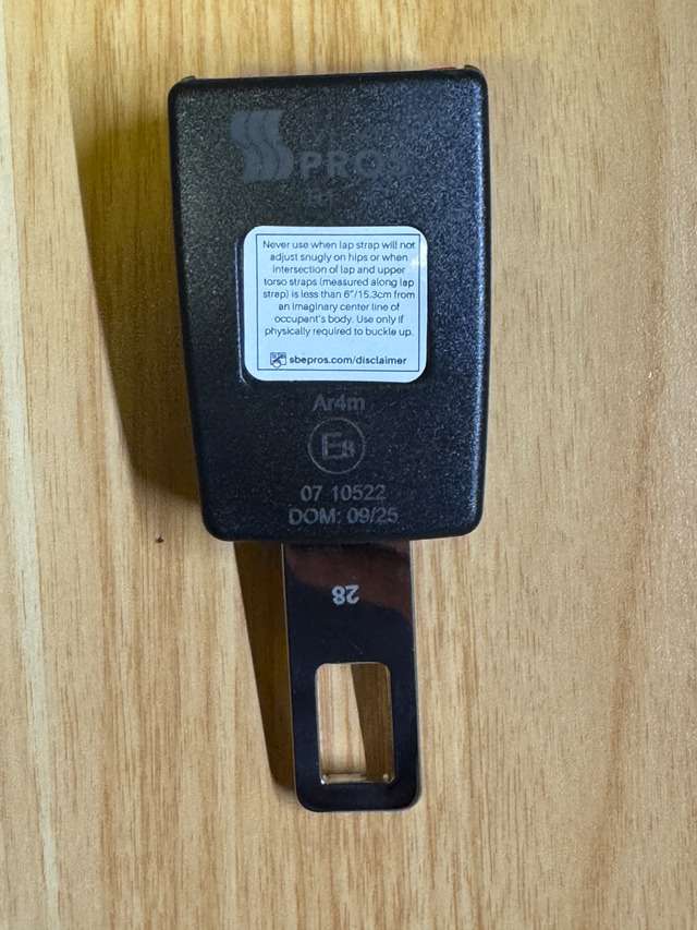 Eマーク取得シートベルトエクステンダーはSeat Belt Extender Prosで購入できます