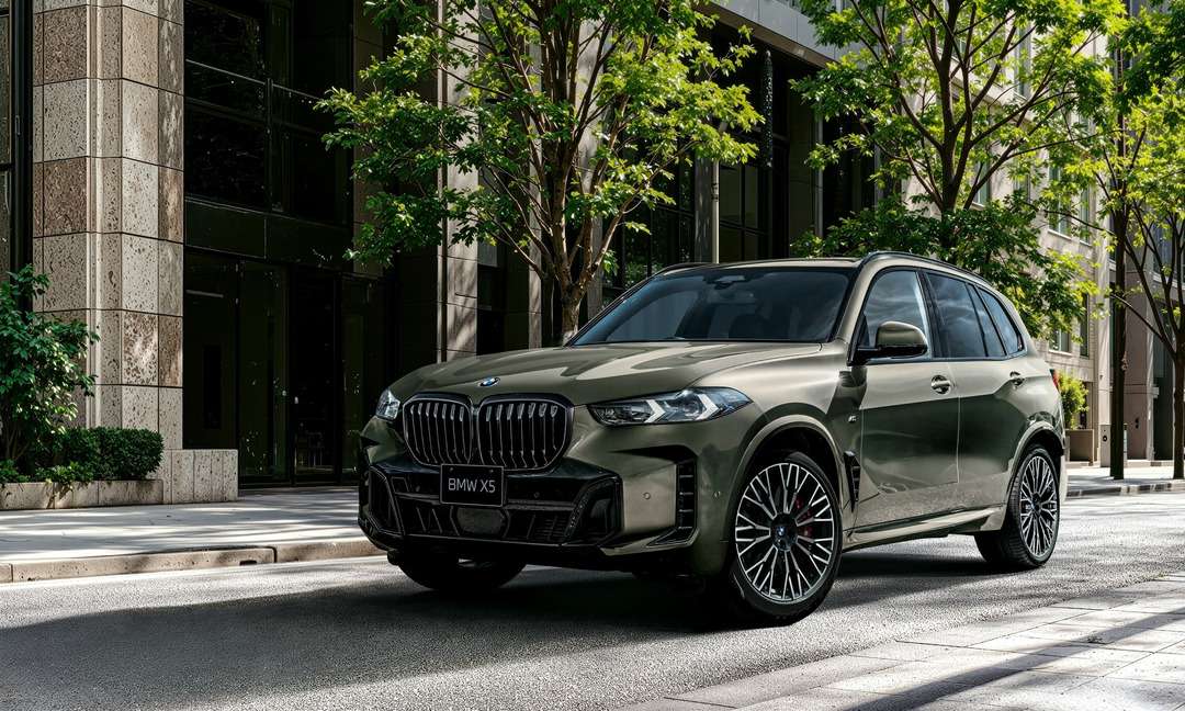 BMW X5 xDrive 40d G05のOriginalとFinal Editionを同時に発売するのはいかがなものか?