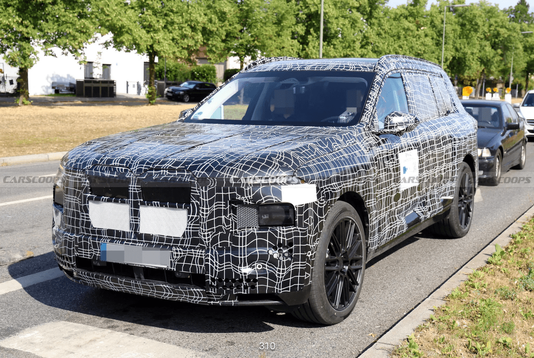 BMW X5 伝統の分割式テールゲートの廃止理由