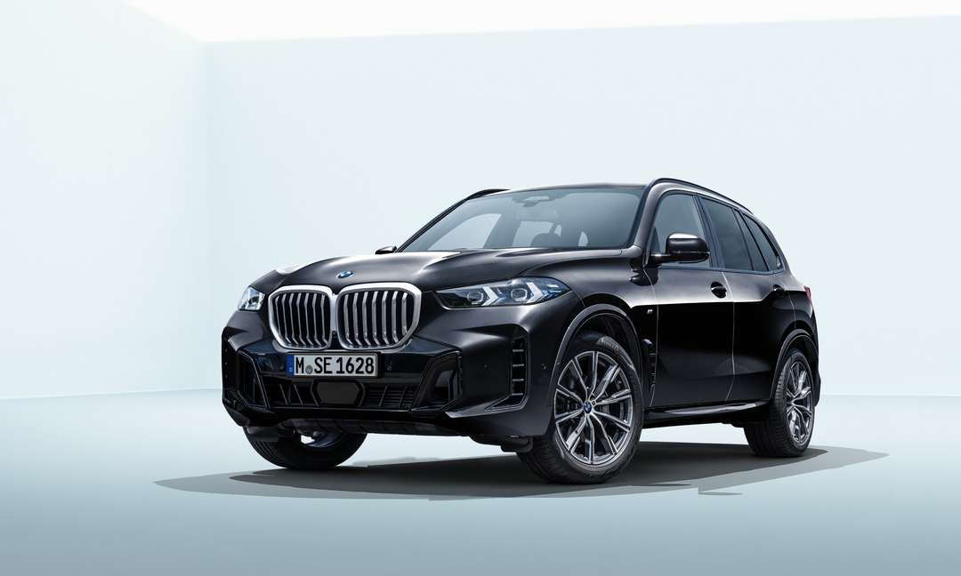 BMW X5 xDrive 40d G05のOriginalとFinal Editionを同時に発売するのはいかがなものか?