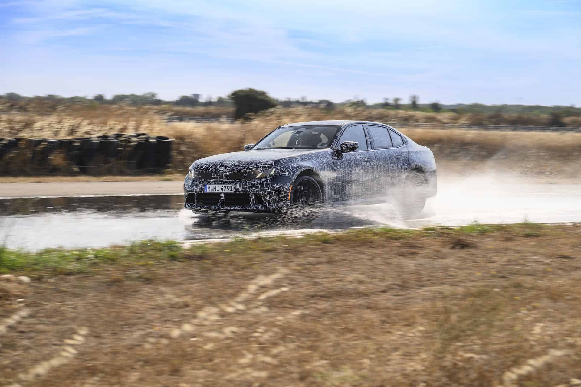 新型BMW M350(G50)スペック判明|443PSと走りの進化