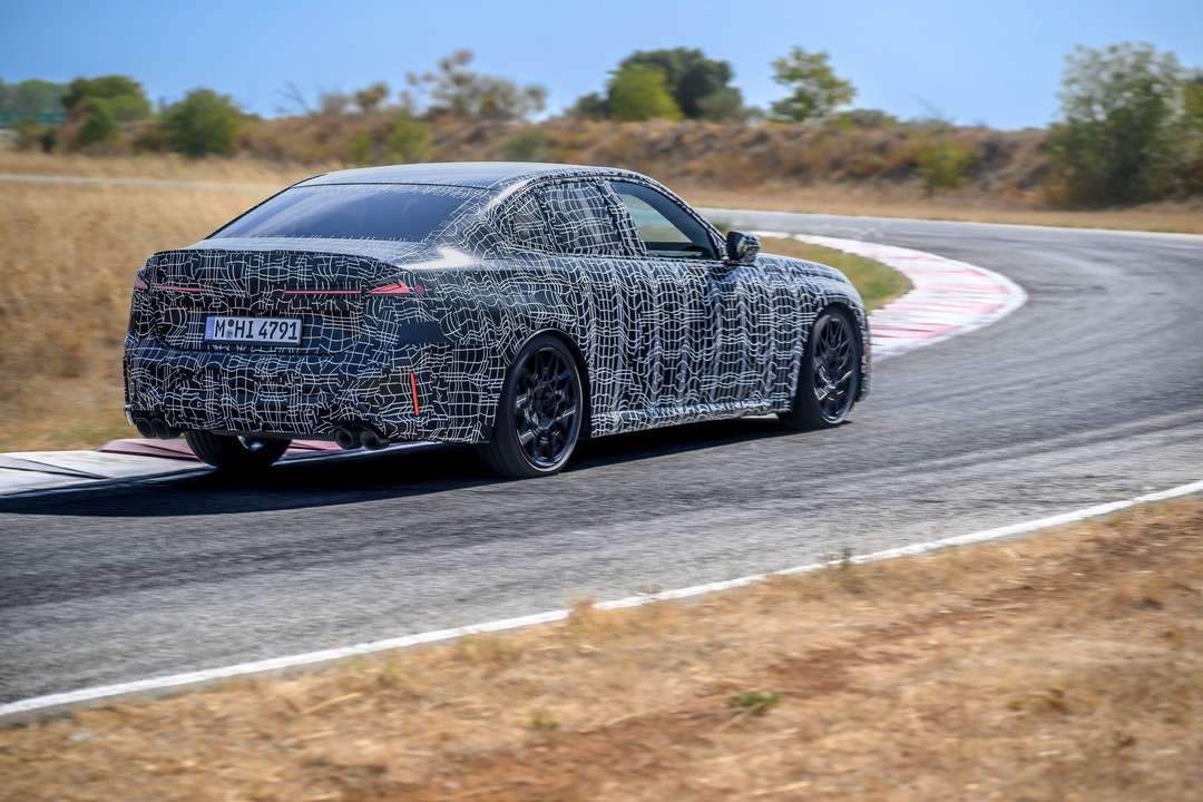 新型BMW 3シリーズ G50|318・320・330・330eを比較